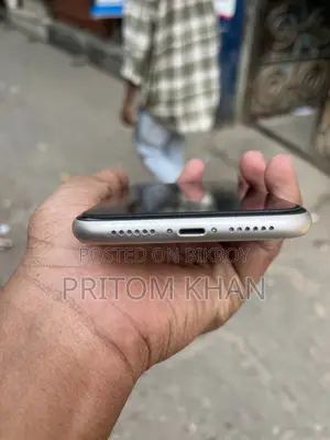 Apple iPhone 11 (Used)