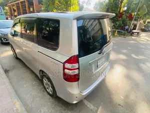 ৬৪ জেলা রেন্ট এ কার