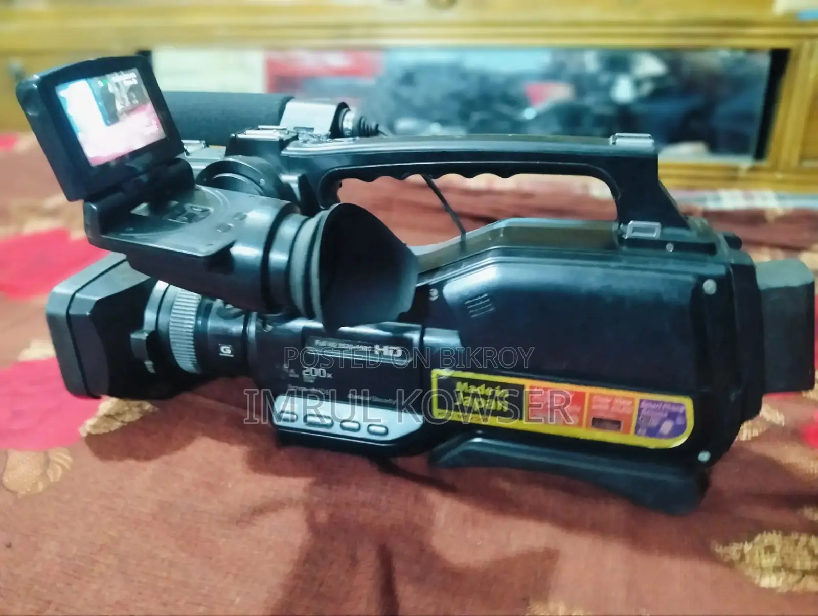 Urgent Sell: Sony HXR-MC2500 Professional Video Camera (Full HD)