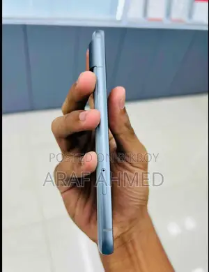Google Pixel 8 (Used)