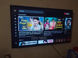 Minister Smart TV, 43"