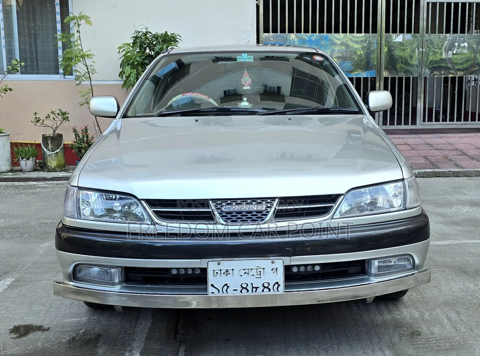 Toyota Carina Ti-All auto, 1500 CC 1998