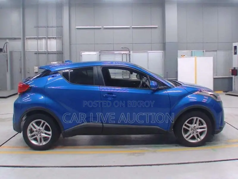 Toyota C-HR HYBRID S 2021