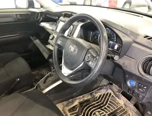Toyota Fielder EX HYB 4 POINT 2020
