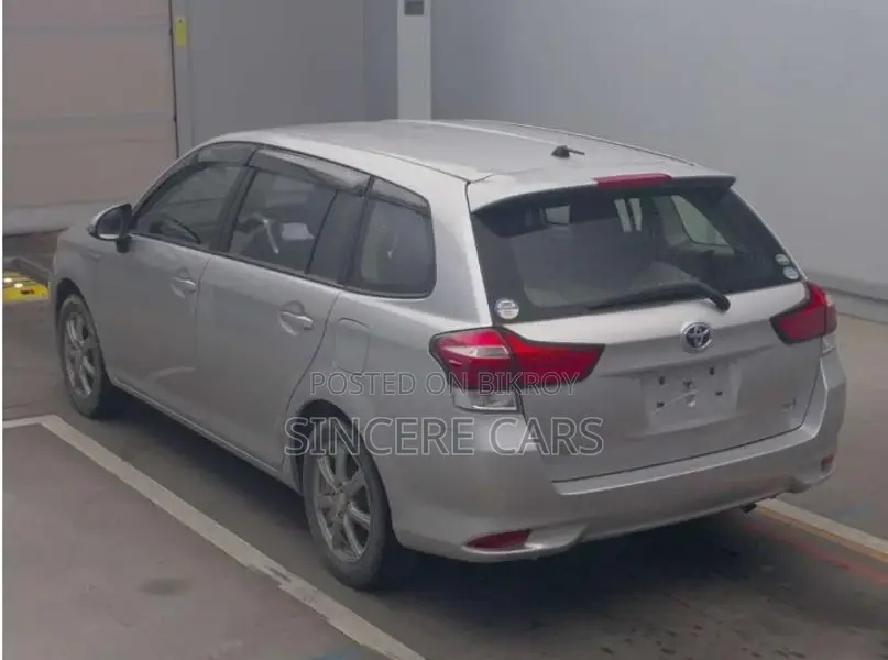 Toyota Fielder EX HYB 4 POINT 2020