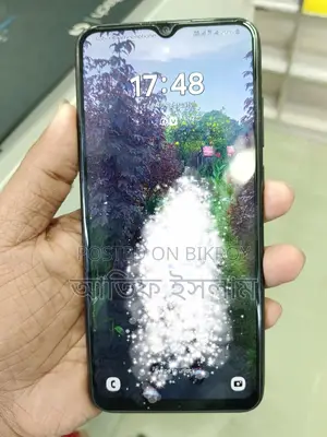 Samsung Galaxy A04e . (Used)