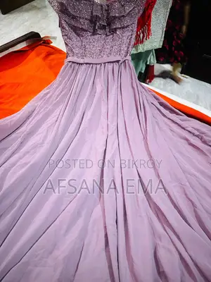 Gown sell