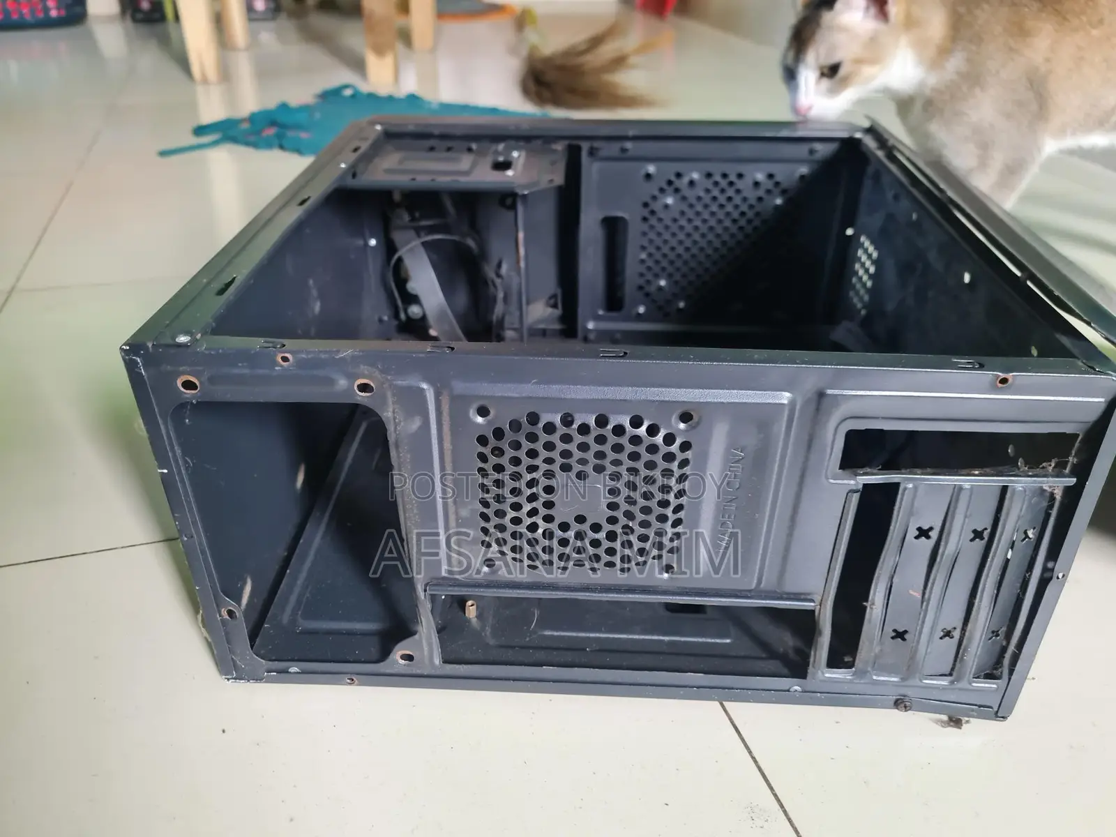 Gigasonic Casing