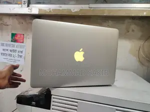 MacBook Pro (Retina, 13-inch, Early 2015)