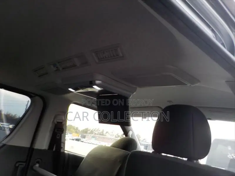 Toyota Hiace 2021