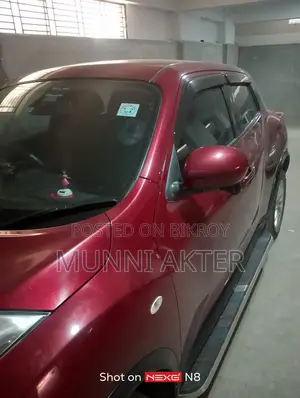 Nissan Juke . 2011