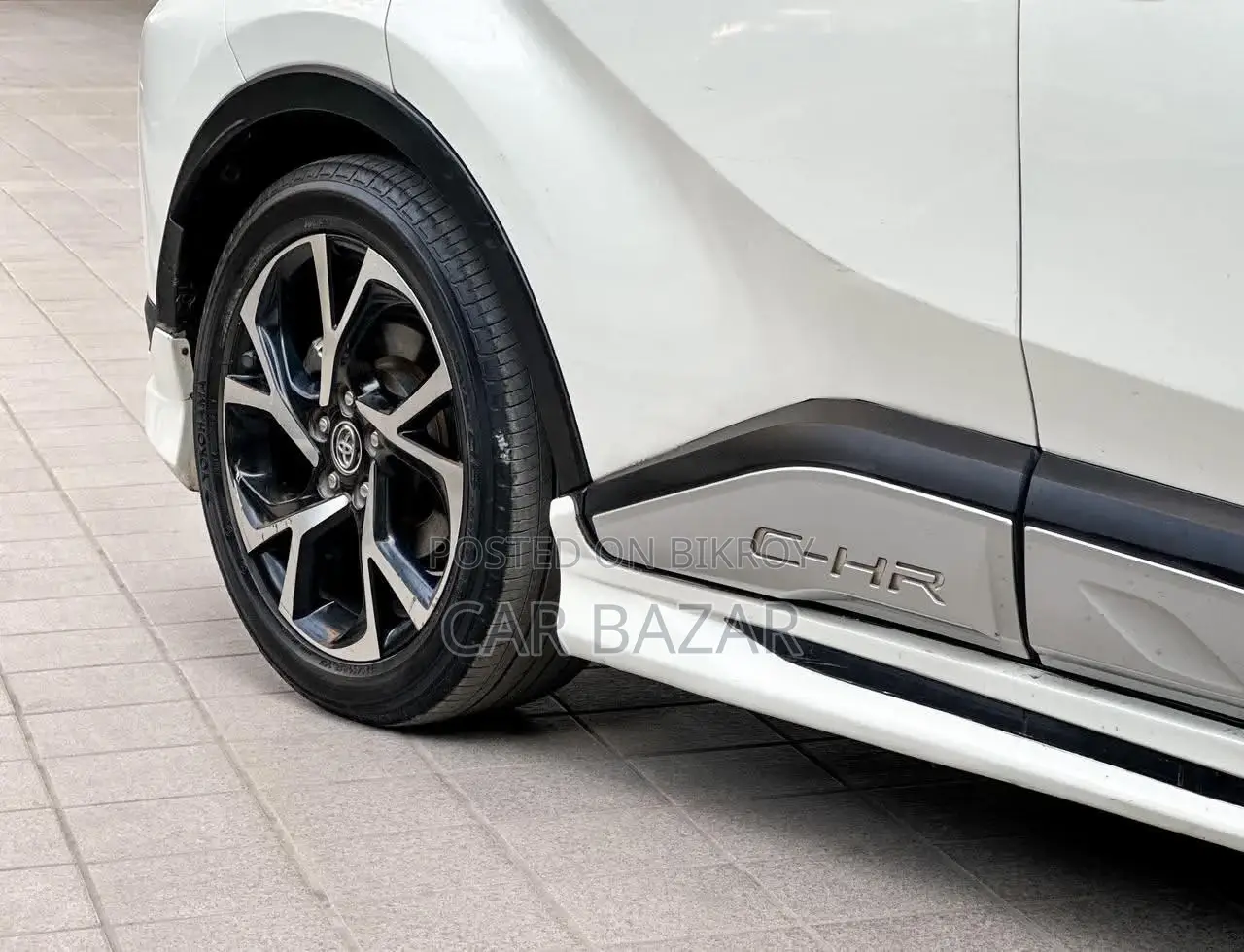Toyota C-HR G LED VERSION 2018