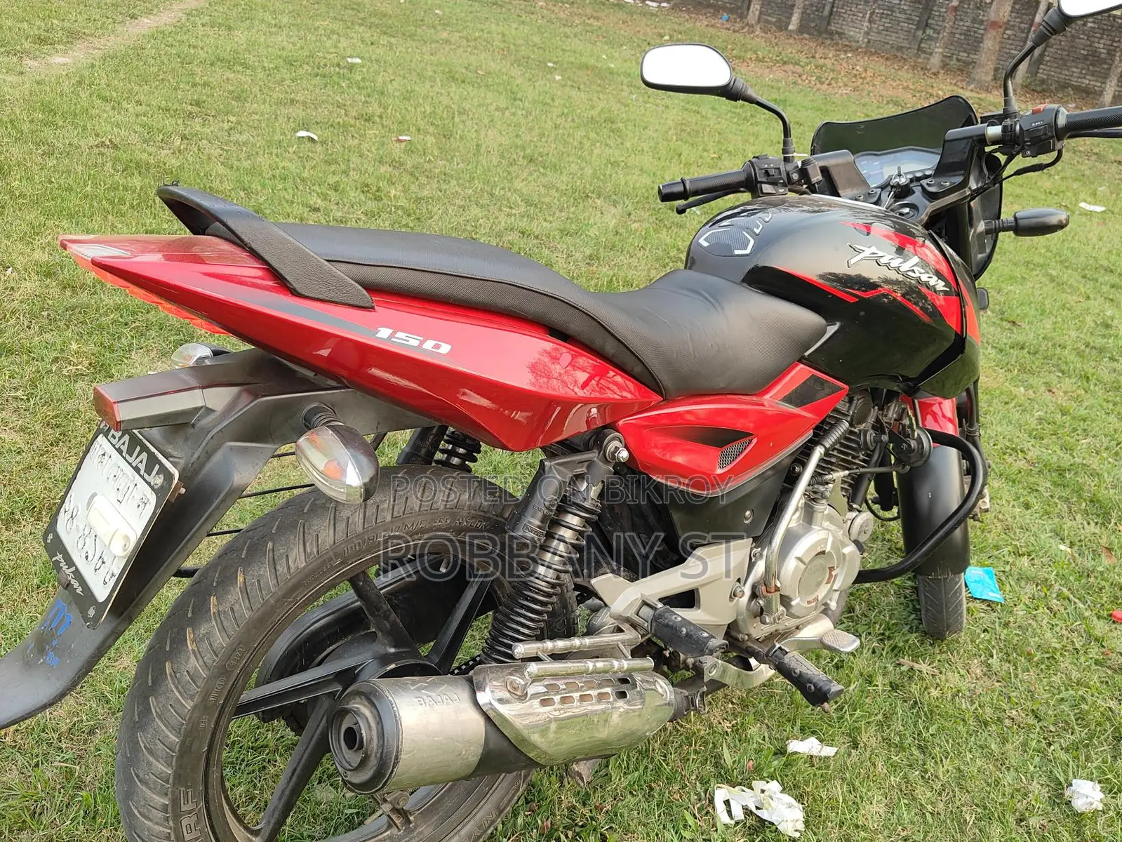 Bajaj Pulsar 150 (2017)