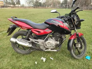 Bajaj Pulsar 150 (2017)