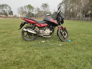 Bajaj Pulsar 150 (2017)