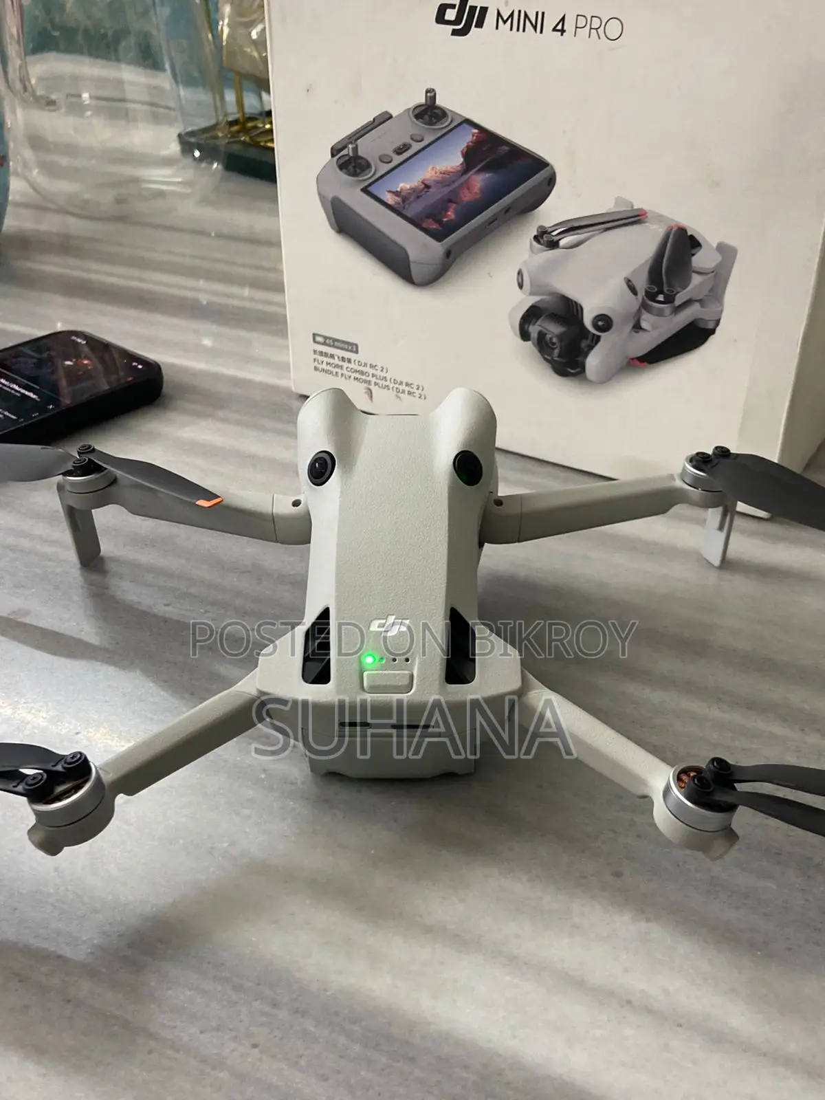 Dji mini 4 pro drone