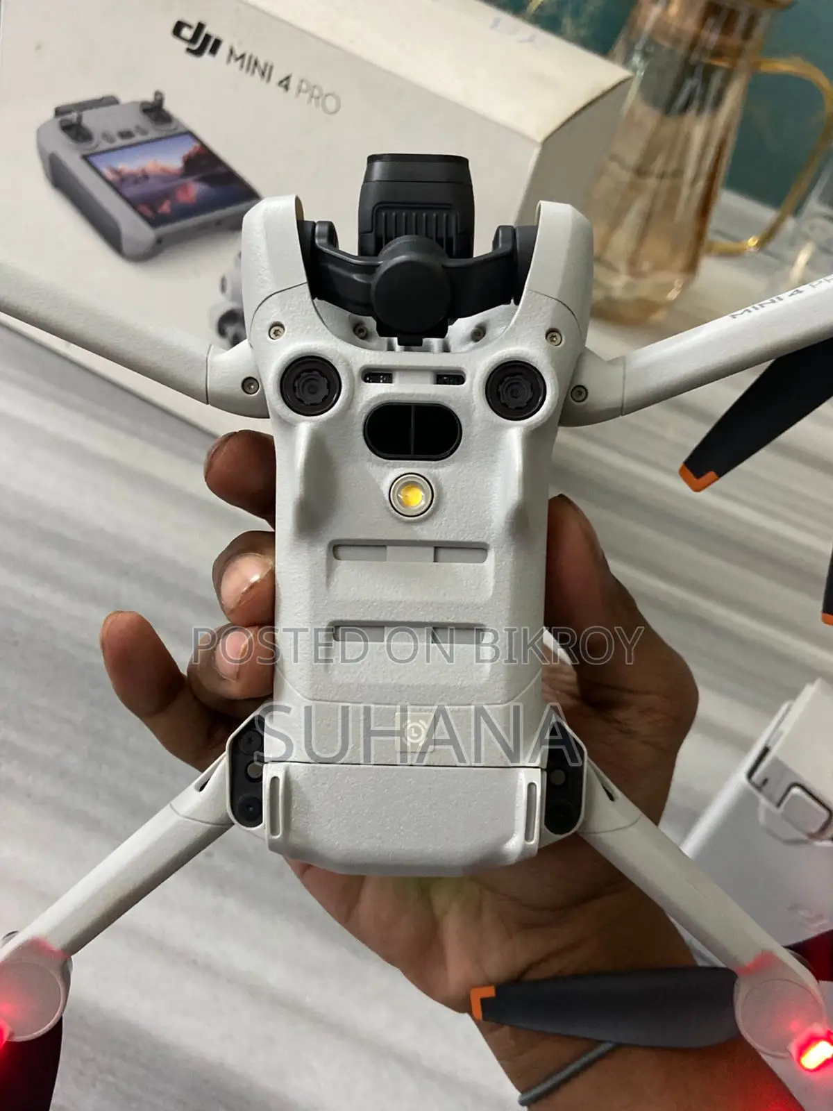 Dji mini 4 pro drone