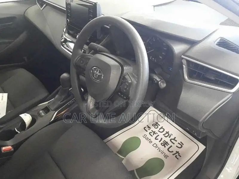 Toyota Corolla hybrid 2021