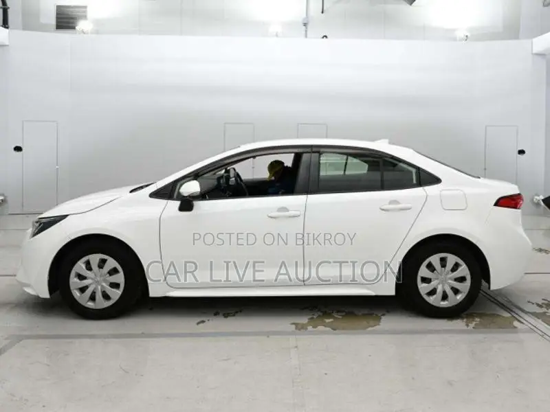 Toyota Corolla hybrid 2021