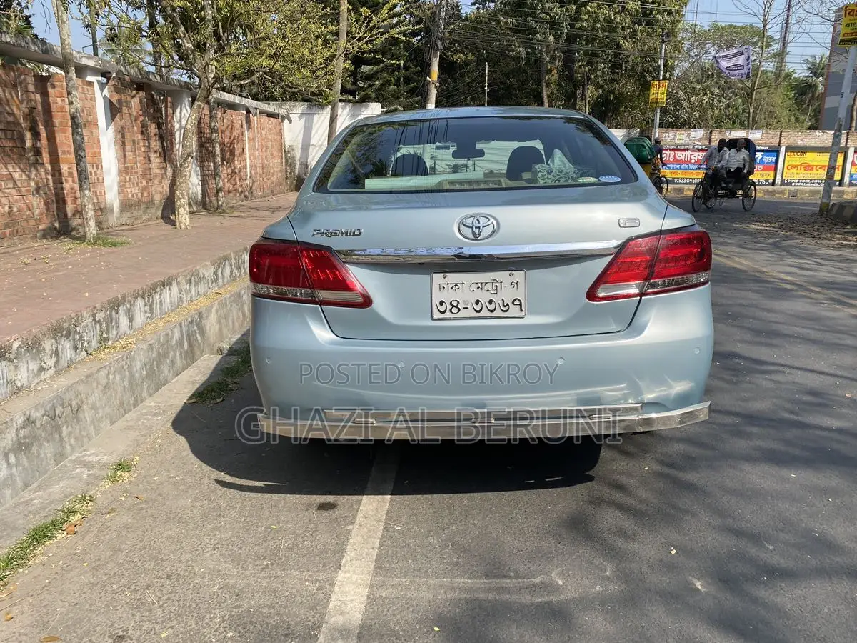 Toyota Premio 2016