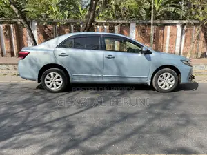 Toyota Premio 2016
