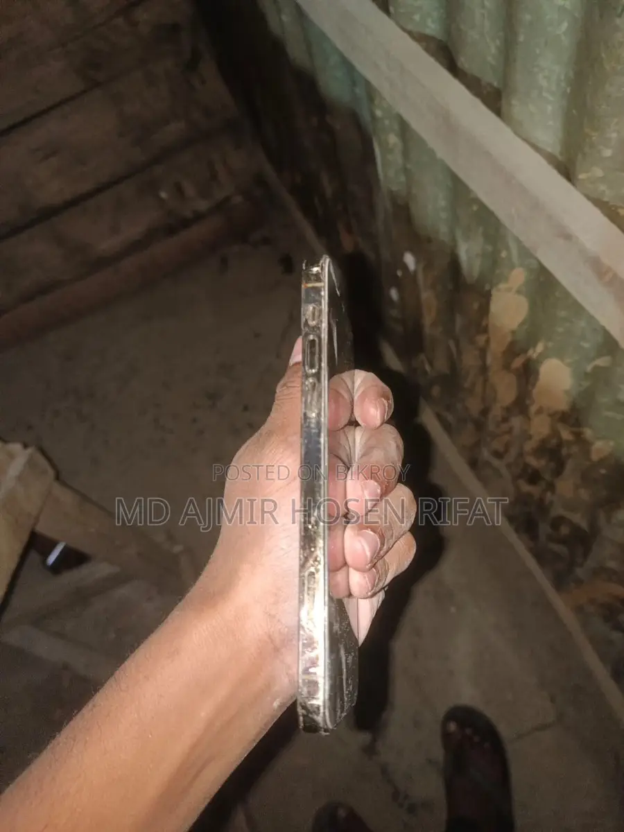 Apple iPhone 12 Pro (Used)