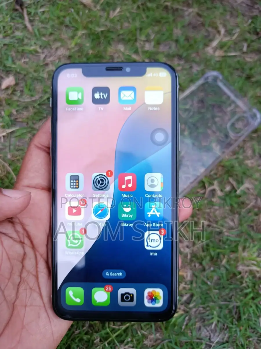 Apple iPhone XS ` (Used)