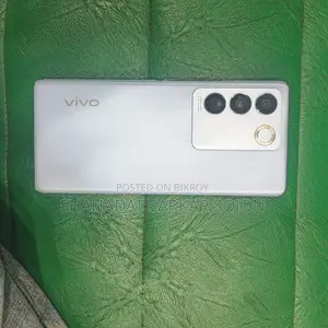 Vivo V27 (Used)
