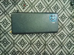 OPPO F17 Pro 8/128 (Used)