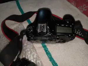 60D Camera in Fresh Condition with Box and Everything
