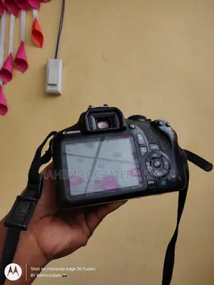 Eid Dhamaka Offer, Canon 2000D with 75-300 zoom lens...