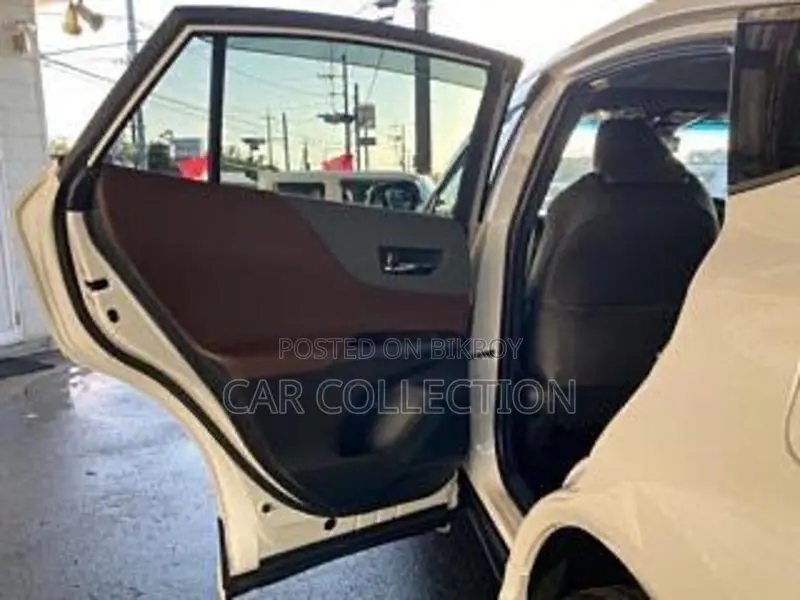 Toyota Harrier Z LeatherNonHV Pearl 2020