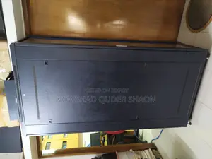 SERVER RACK