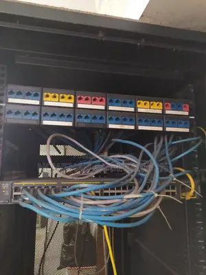 SERVER RACK