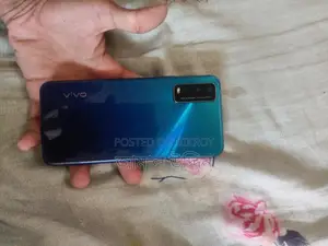 Vivo y20 (Used)