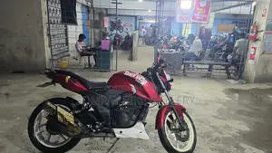 TVS Apache RTR 4V 2017
