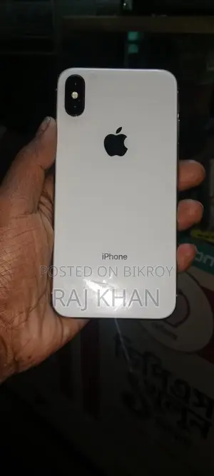 Apple iPhone X . (Used)