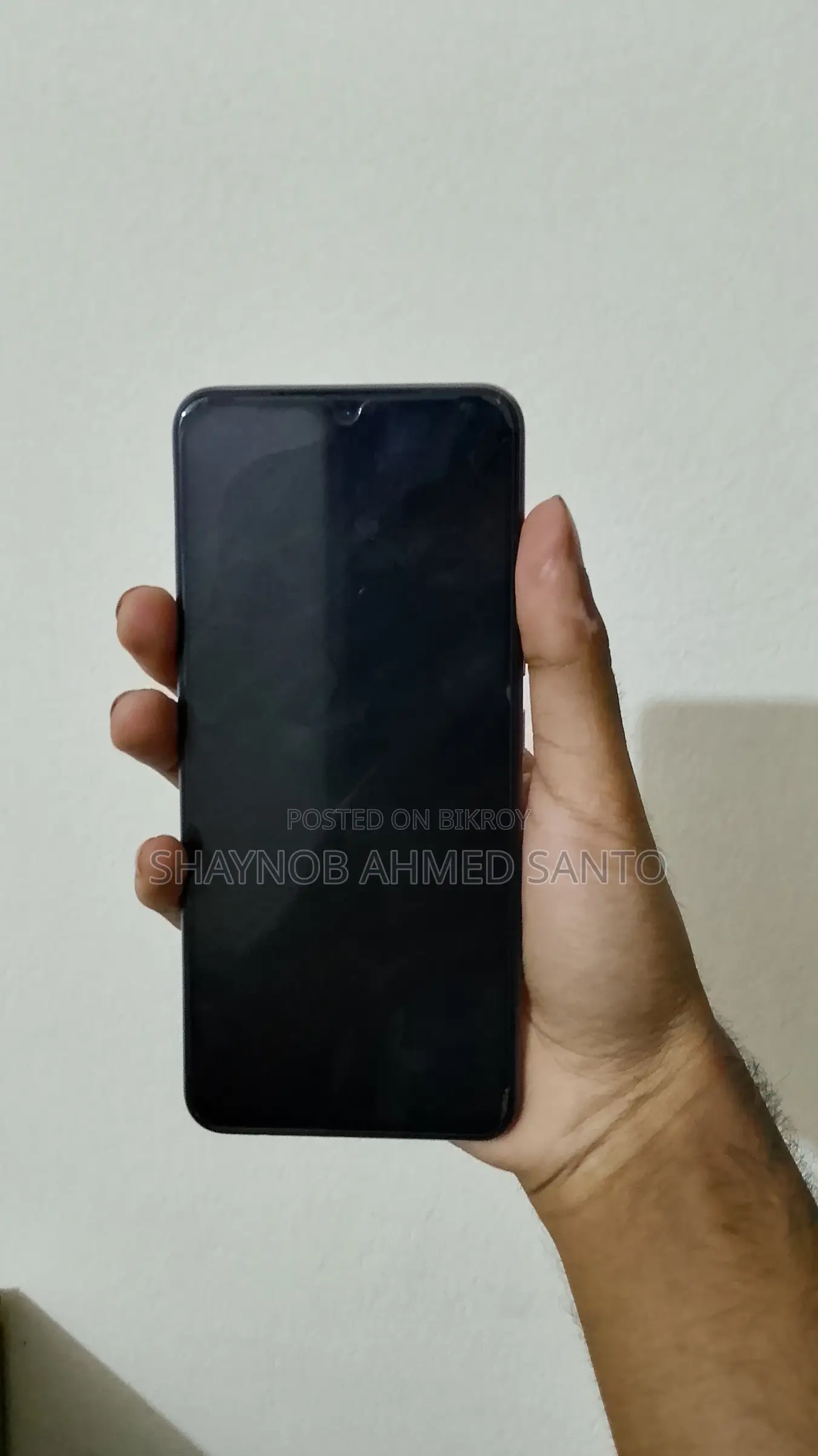 Vivo V20 . (Used)