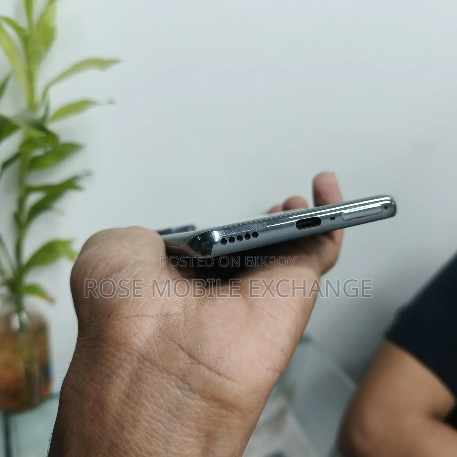 OPPO Reno 11 8/128 5G Fixed (Used)
