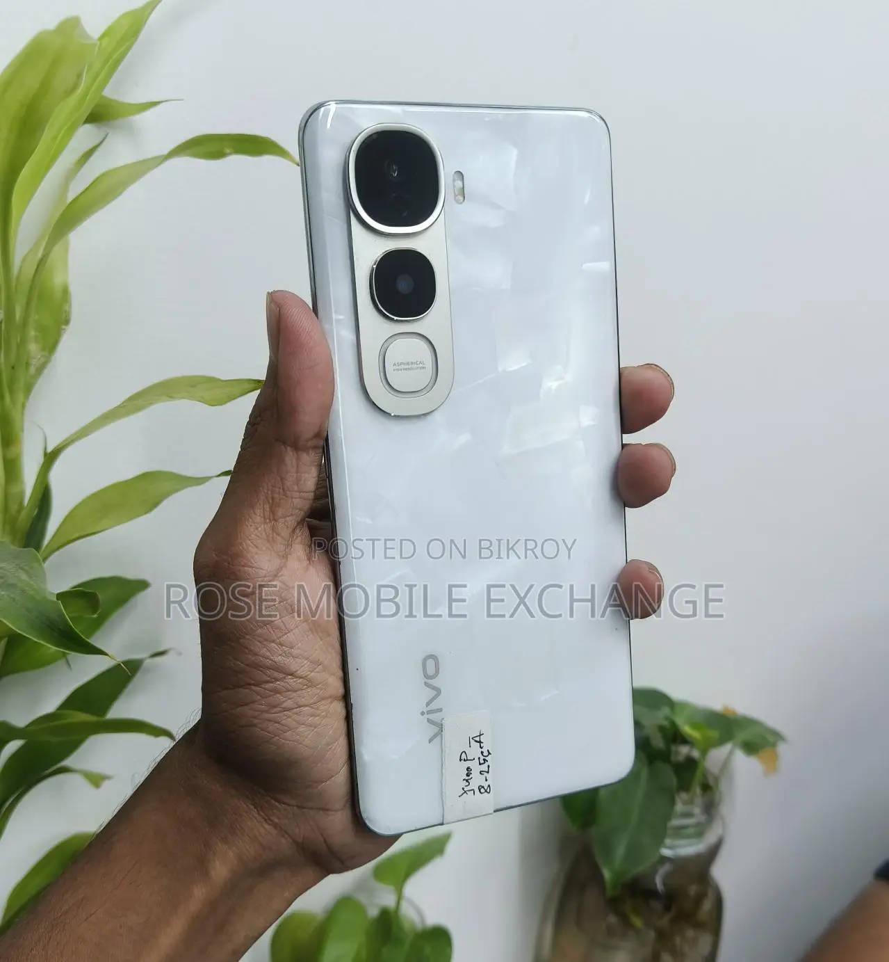 Vivo Y400 Pro 8/256 (Used)