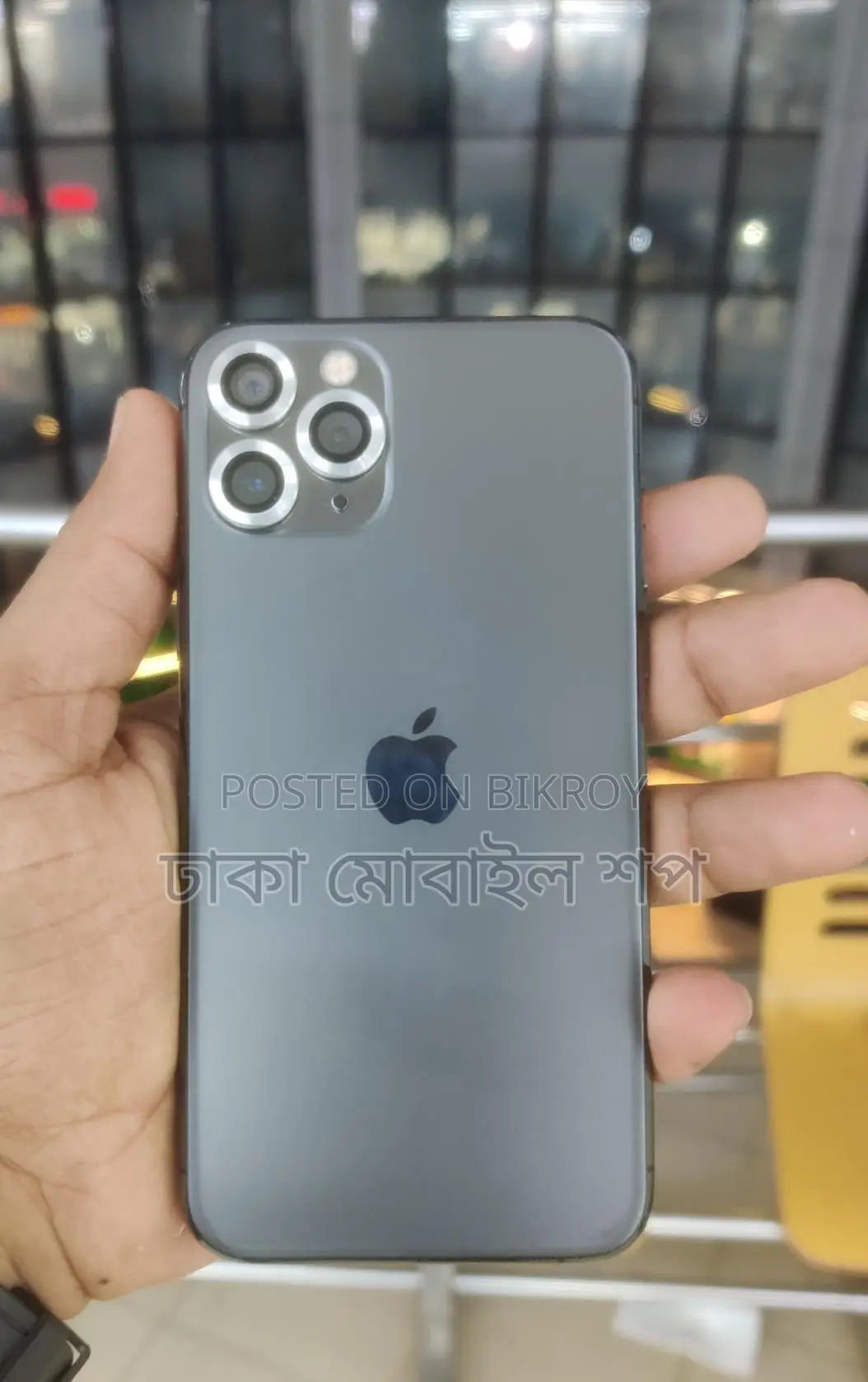 Apple iPhone 11 Pro ` (Used)