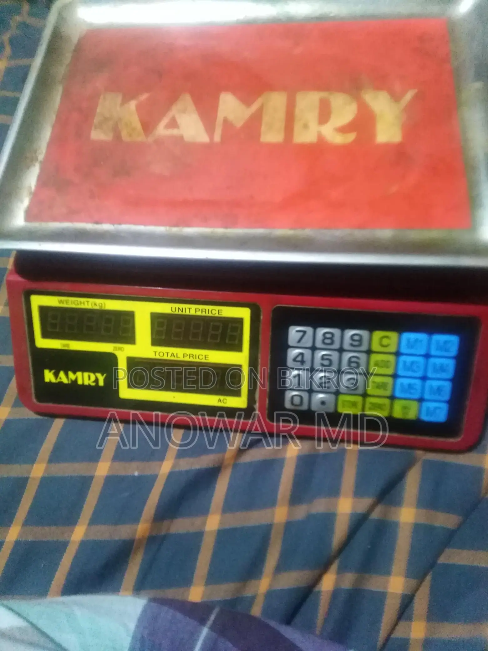 A Digital Weighing Scale