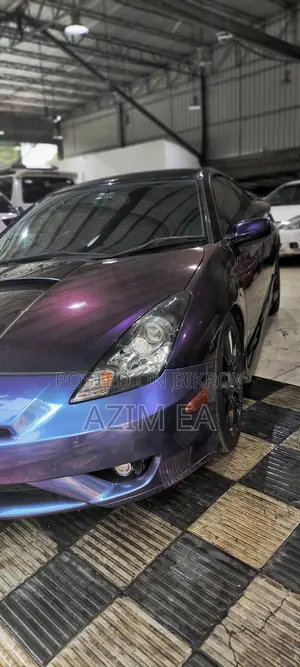 টয়োটা সেলিক (Toyota Celica) অক্টেন চালিত ২০০৫
