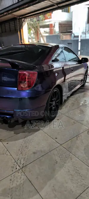 টয়োটা সেলিক (Toyota Celica) অক্টেন চালিত ২০০৫