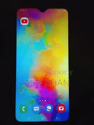Samsung Galaxy M20 3 / 32 (Used)