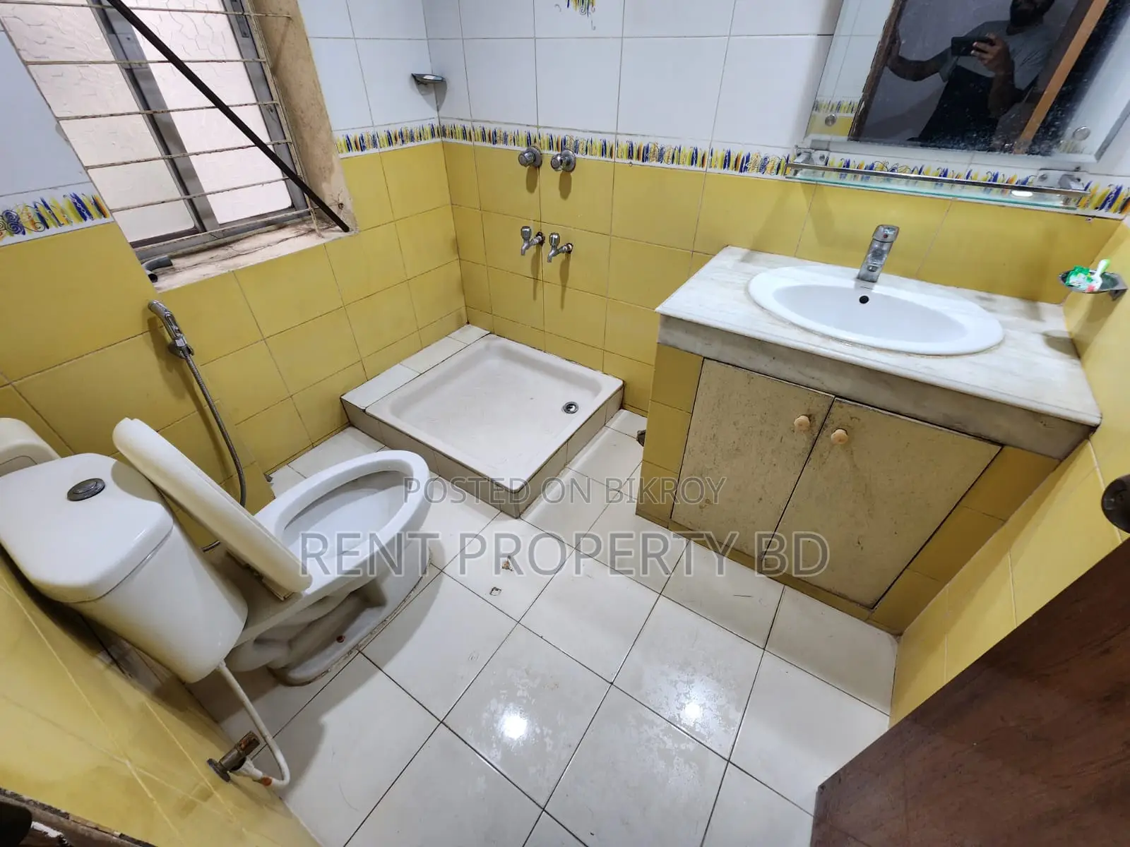 Full Furnished Flat For Rent In Gulshan 2