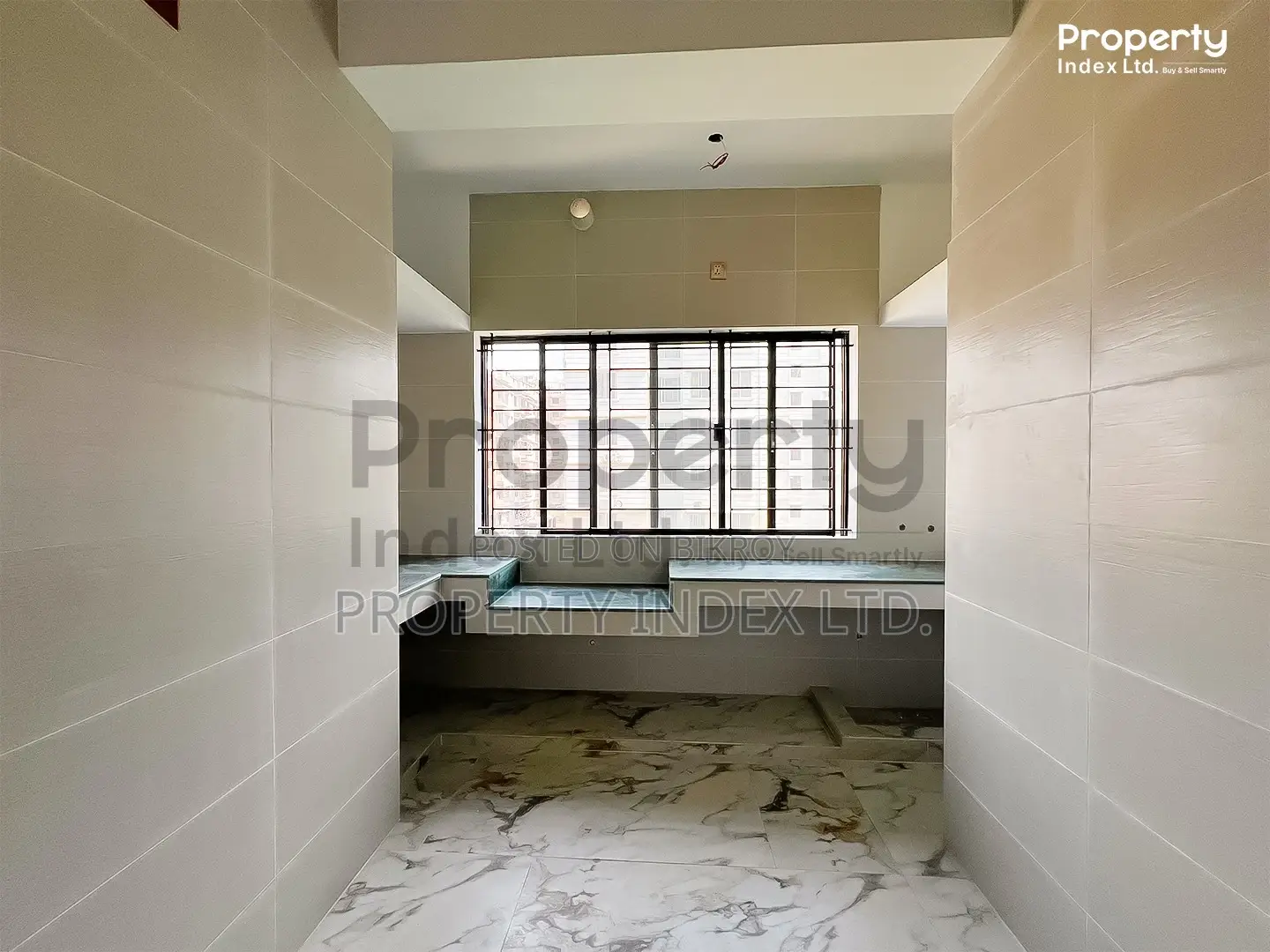 1870 Sqft Apartment for Sale in Bashundhara R/A – J Block