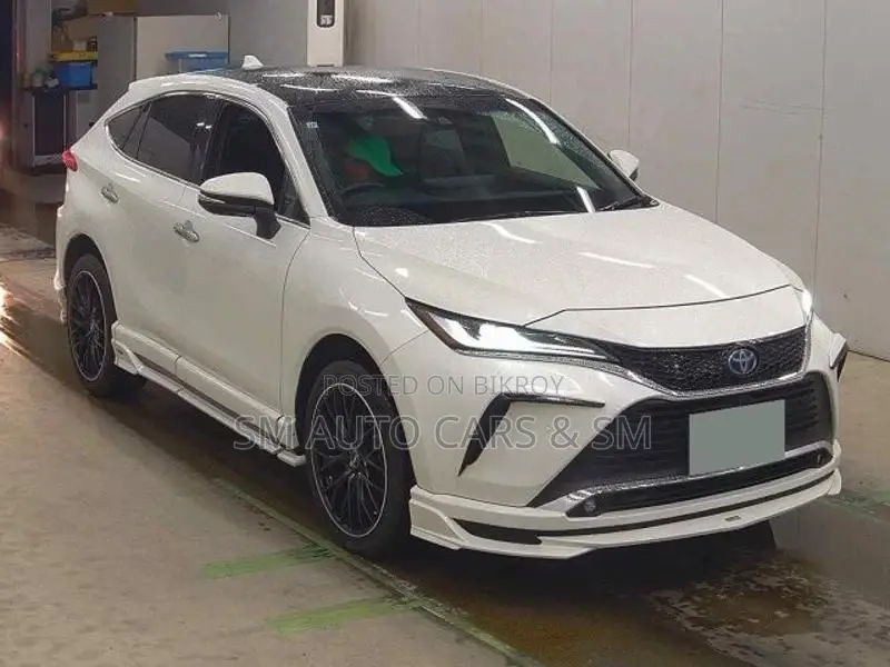 Toyota Harrier Hybrid Z Pearl 2021