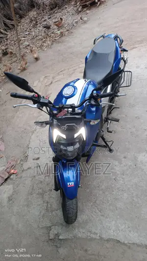 TVS Apache RTR 160 4v 2022