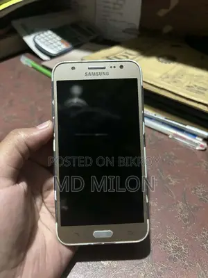 Samsung Galaxy J5 4.64 (Used)